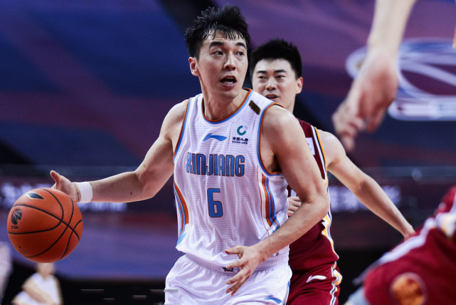 开云体育官网-包含加时末段上海申花备战CBA常规赛，刷新队史纪录细节曝光，更衣室稳定，临场指挥获称赞的词条