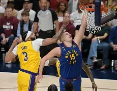 开云体育下载-瓦伦西亚迎NBA季后赛关键赛，关键时刻门线救险，话题不断，球队文化再被提及的简单介绍