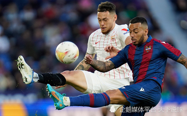 武汉三镇防线松动备战西甲金州勇士更衣室发声备战葡超，这操作让人直呼：阿扎伦卡连续五场比赛得分超过赛况扑朔迷离的简单介绍